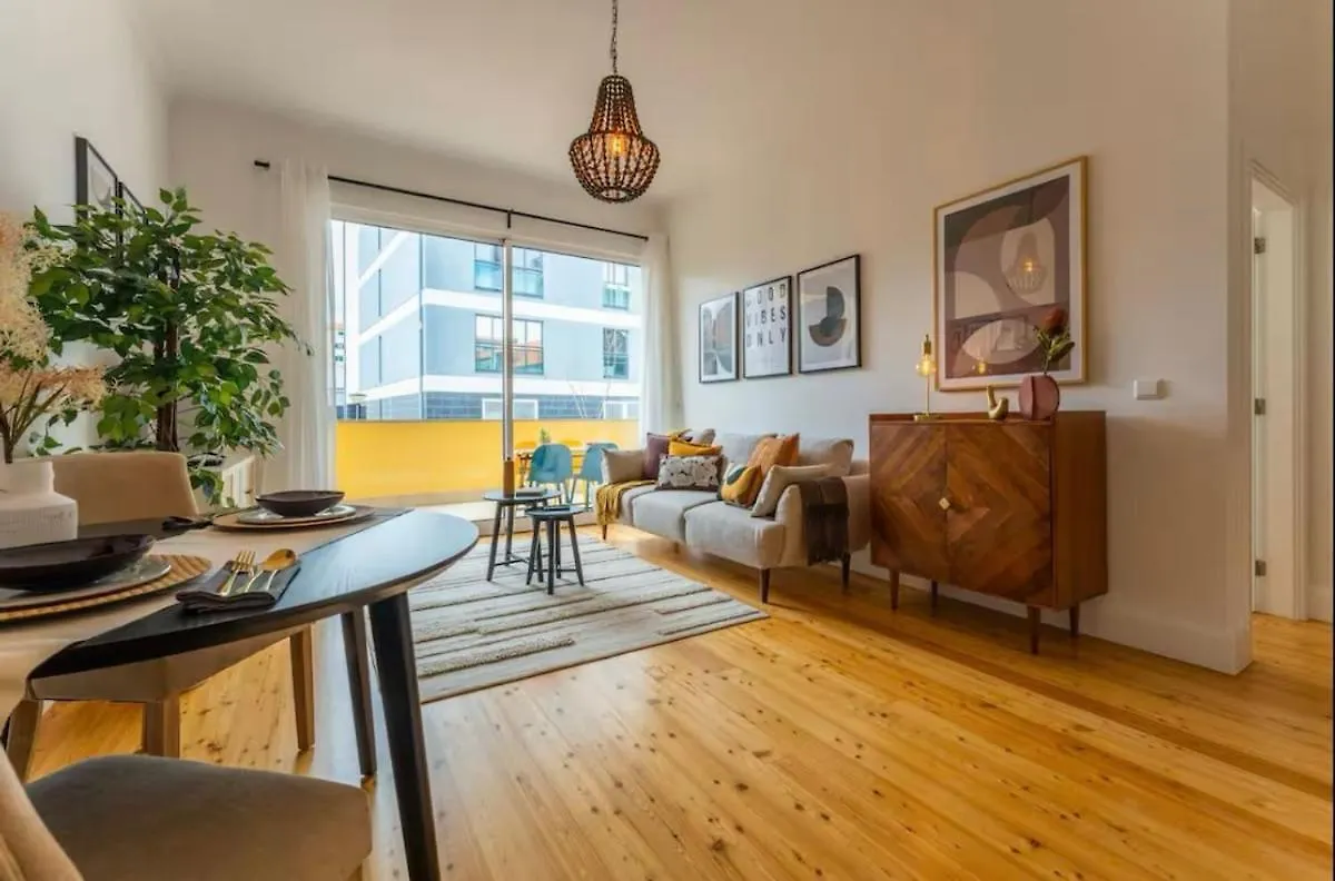 Modern City Apartment Funchal location